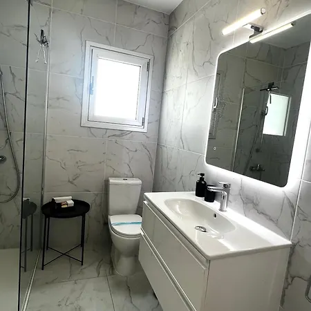 Urban 10th Floor - 2 Bdr